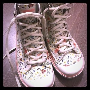 Rocket Dog Flower Sneaker-Style Rain Boot